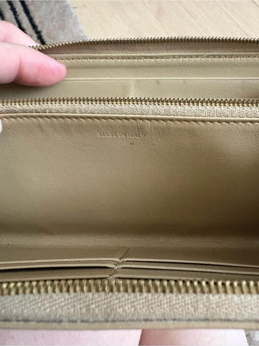 RESELLER LUX WALLET 3 PACK - Zip Around / Continental Wallets NO OFFERS